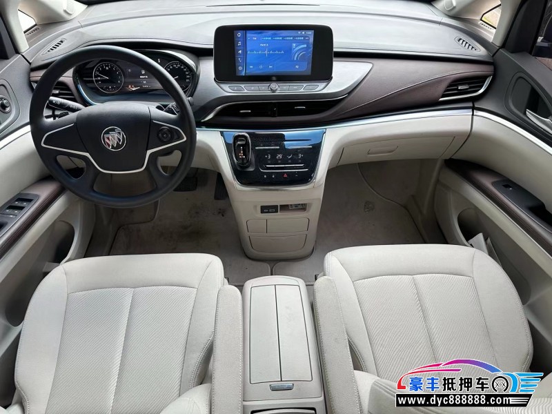 22年别克GL8轿车抵押车出售