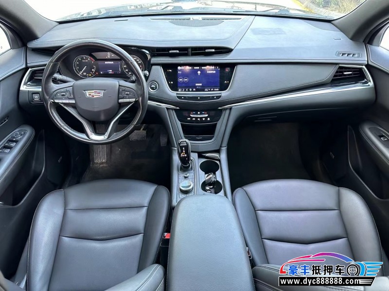 21年凯迪拉克xt6轿车抵押车出售
