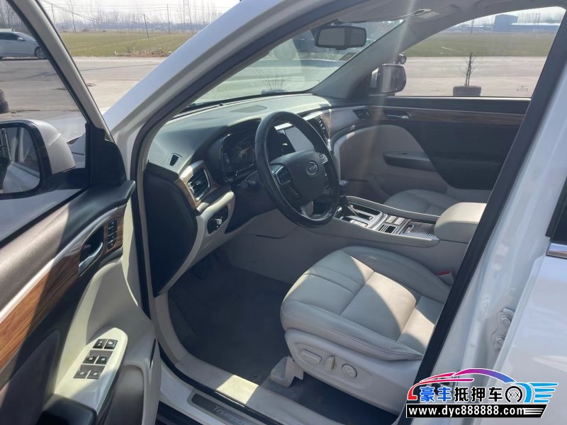 16年传祺GS8轿车抵押车出售