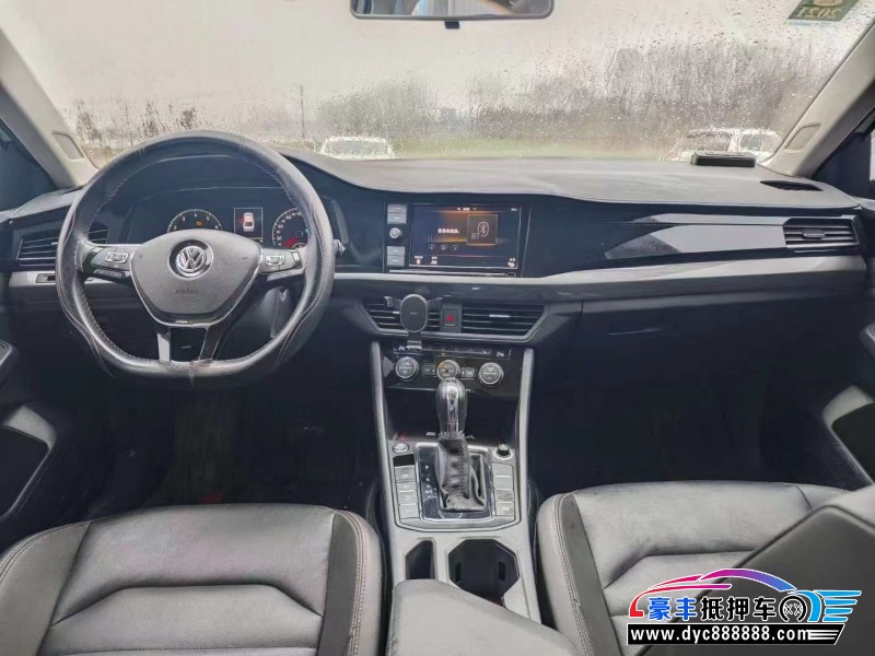 19年大众宝来轿车抵押车出售