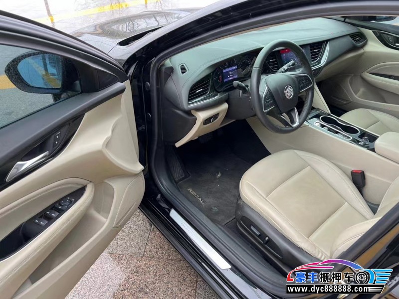 21年别克君威轿车抵押车出售