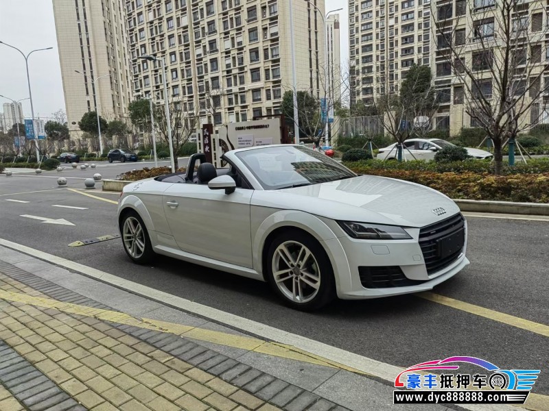 19年奥迪TT轿车抵押车出售