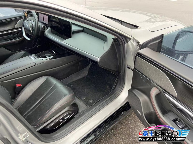 21年小鹏汽车P7轿车抵押车出售