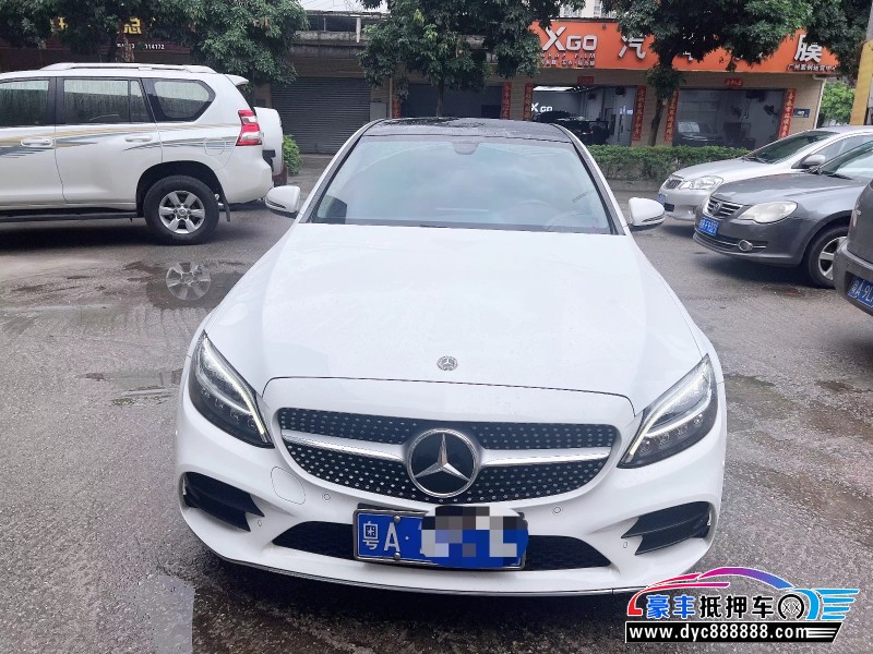 21年奔驰C轿车抵押车出售