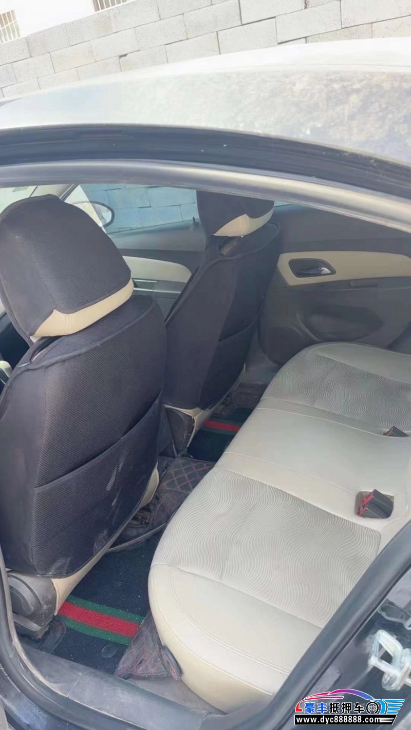 16年雪佛兰科鲁兹轿车抵押车出售