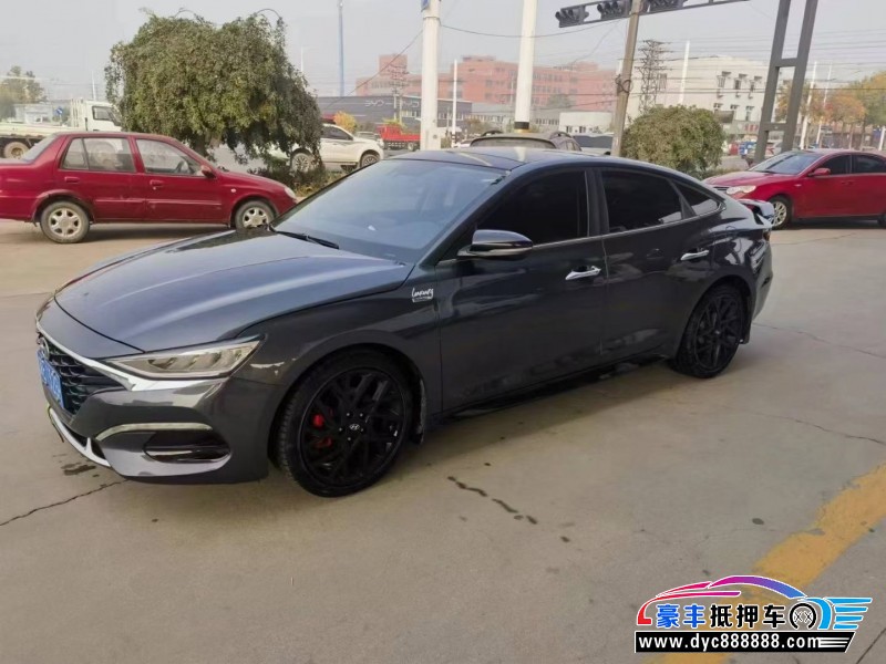 21年现代菲斯塔轿车抵押车出售