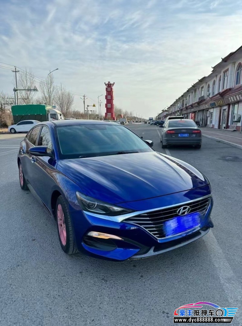 19年现代菲斯塔轿车抵押车出售