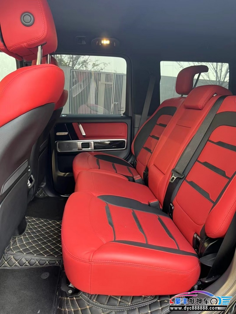 22年奔驰G轿车抵押车出售