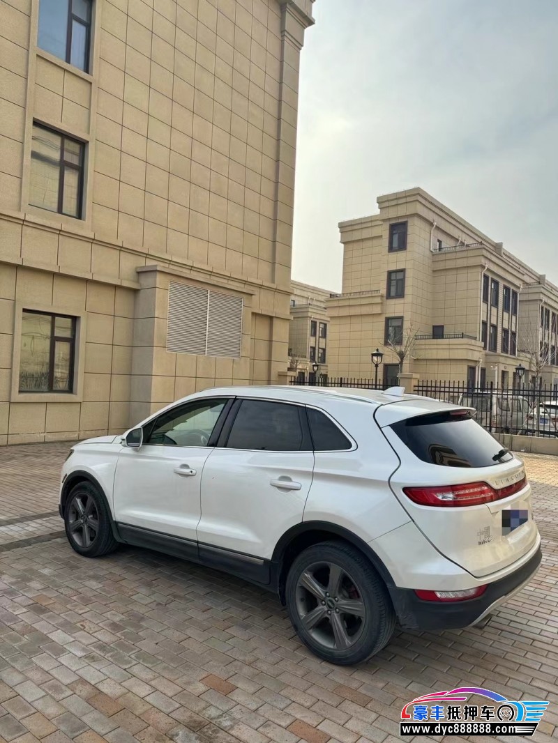 15年林肯MKC轿车抵押车出售