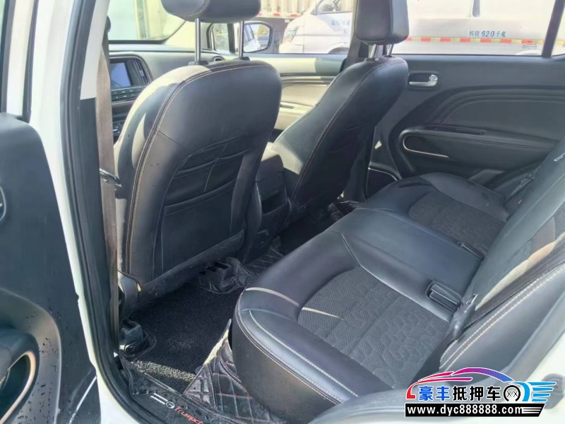 18年传祺gs3轿车抵押车出售