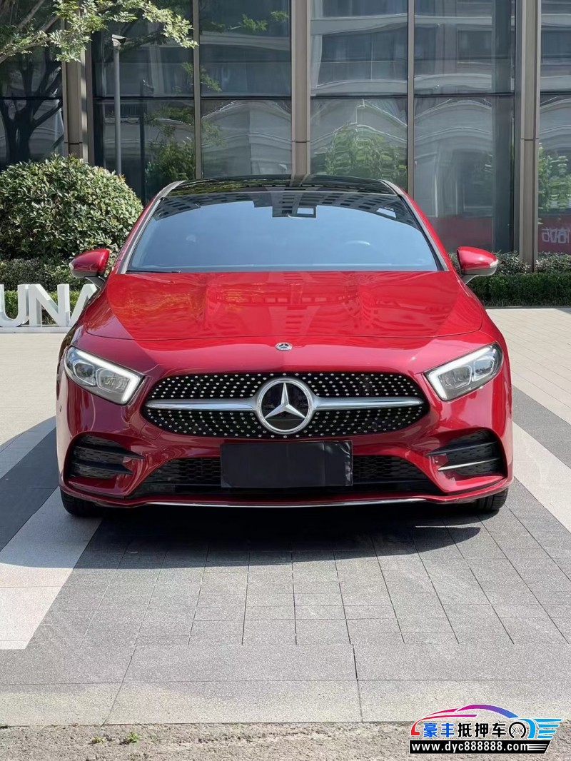 20年奔驰A轿车抵押车出售