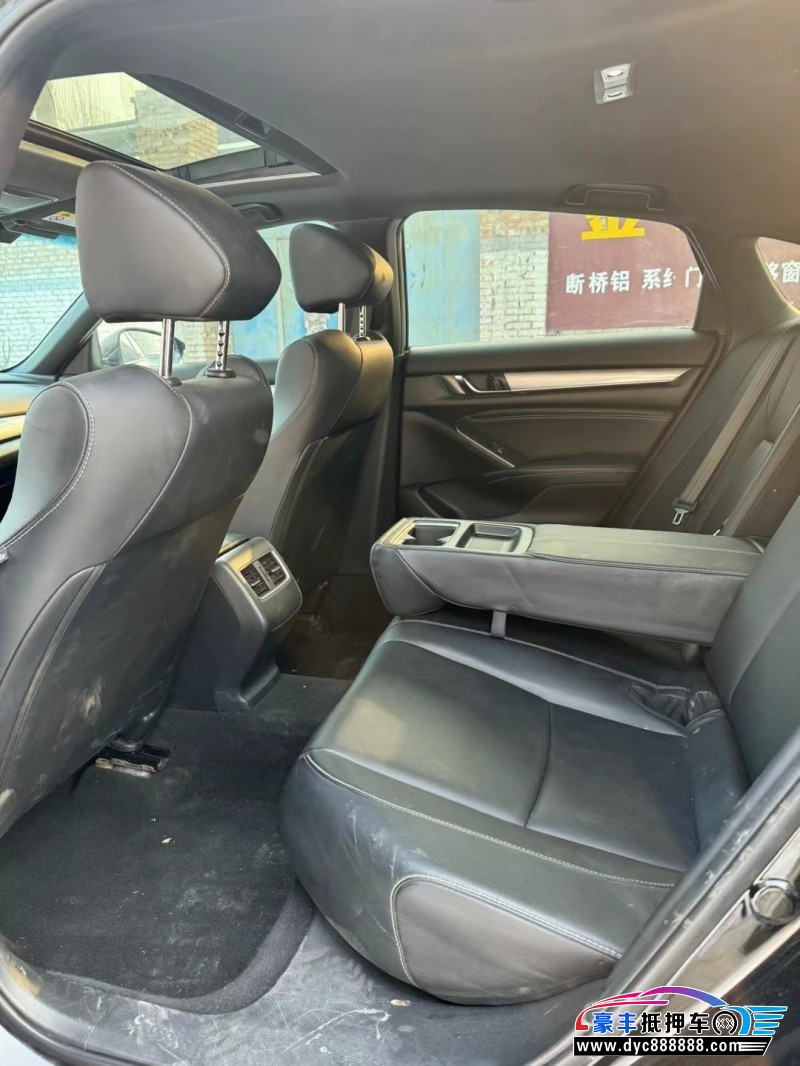 22年本田英诗派轿车抵押车出售