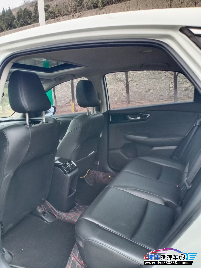 19年本田凌派轿车抵押车出售