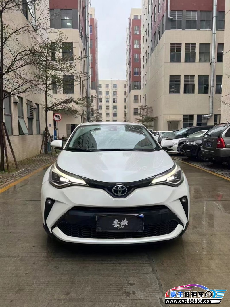 22年丰田C-HR轿车抵押车出售
