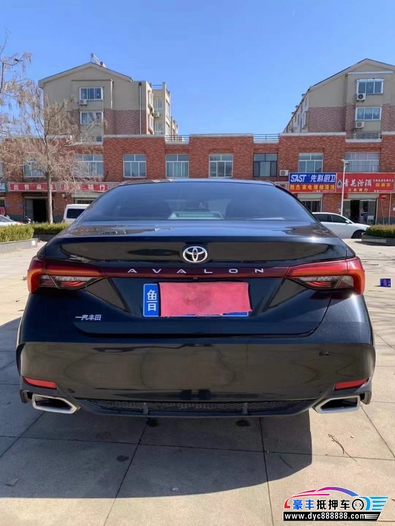 20年丰田亚洲龙轿车抵押车出售