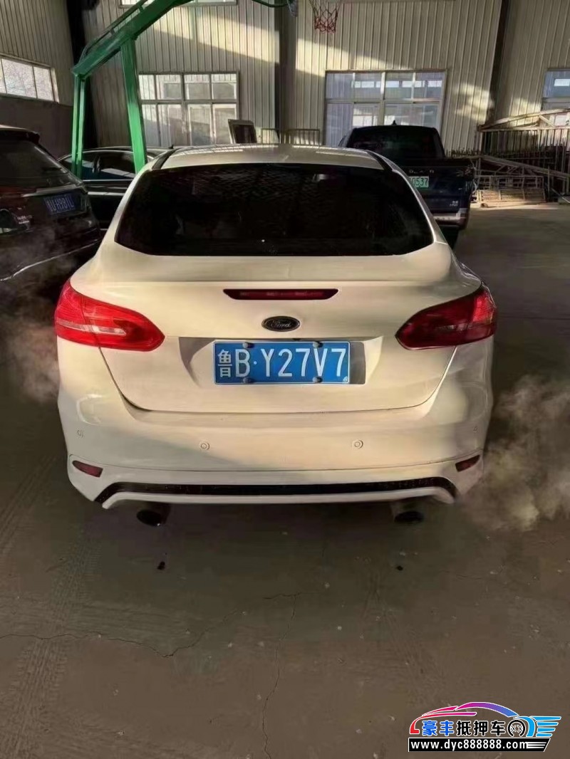 16年福特福克斯轿车抵押车出售