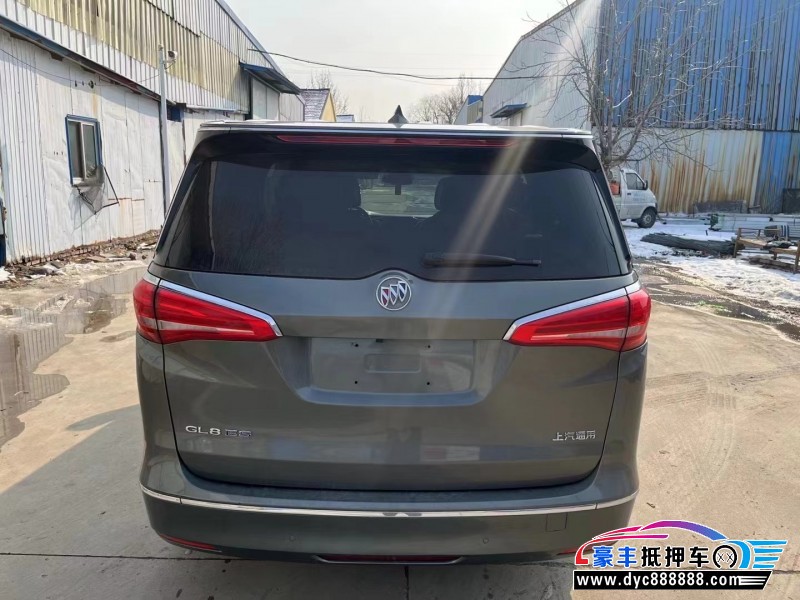 18年别克GL8轿车抵押车出售