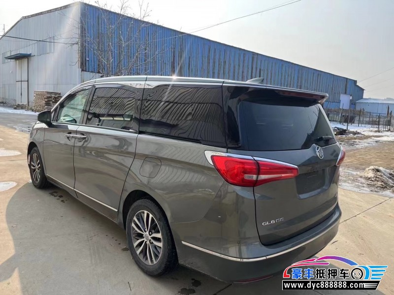 18年别克GL8轿车抵押车出售