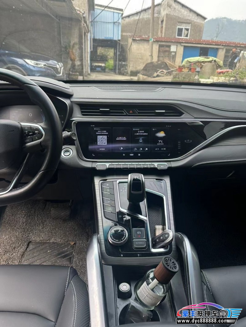 21年吉利博越轿车抵押车出售