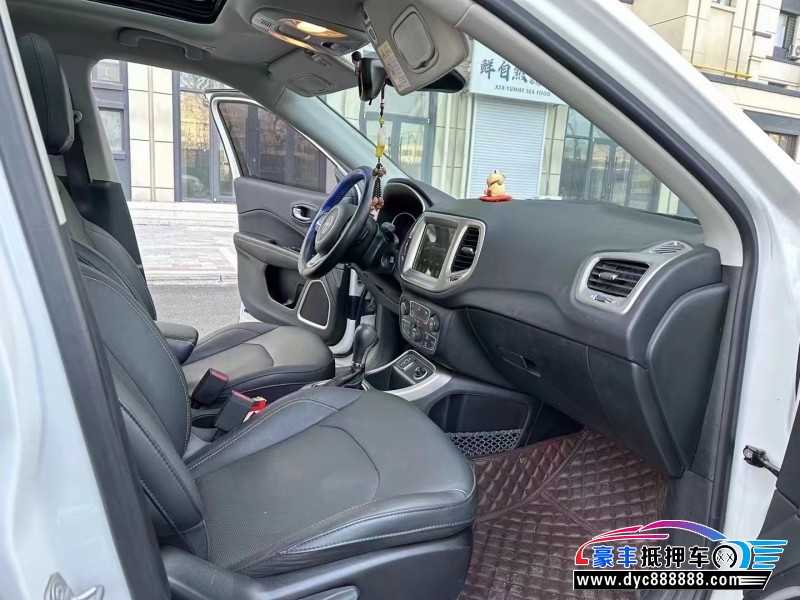 18年Jeep指南者轿车抵押车出售