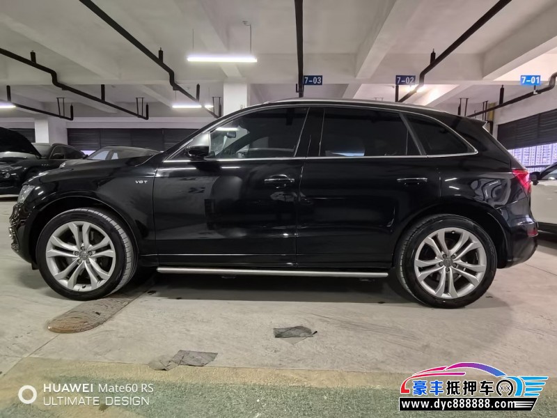 15年奥迪SQ5轿车抵押车出售