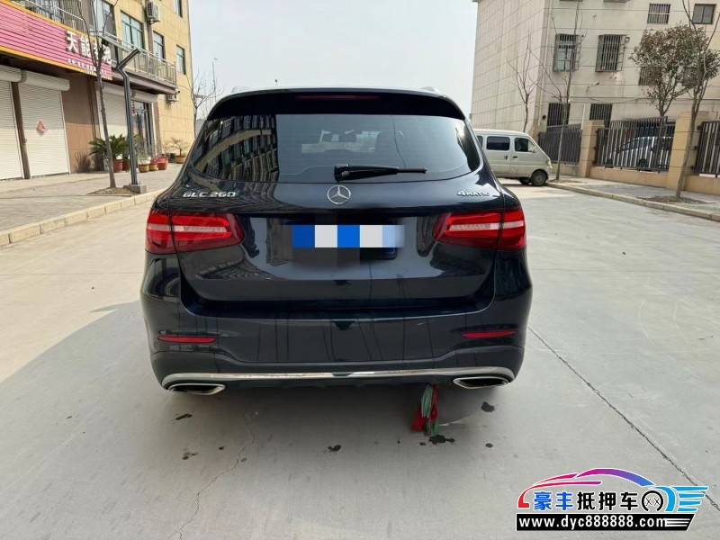 17年奔驰GLCSUV抵押车出售