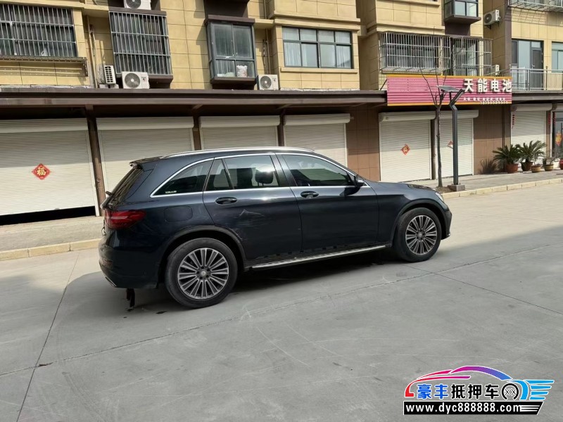 17年奔驰GLCSUV抵押车出售