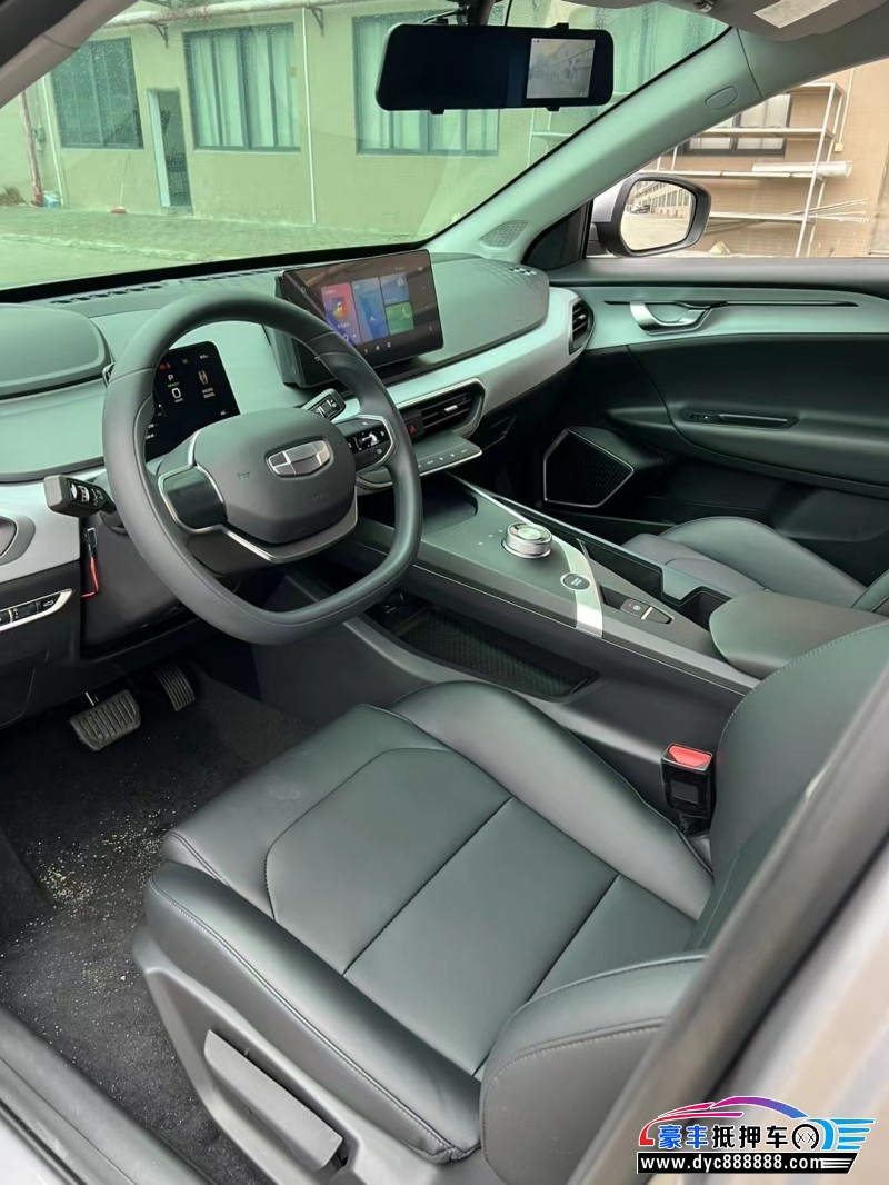 24年吉利几何轿车抵押车出售