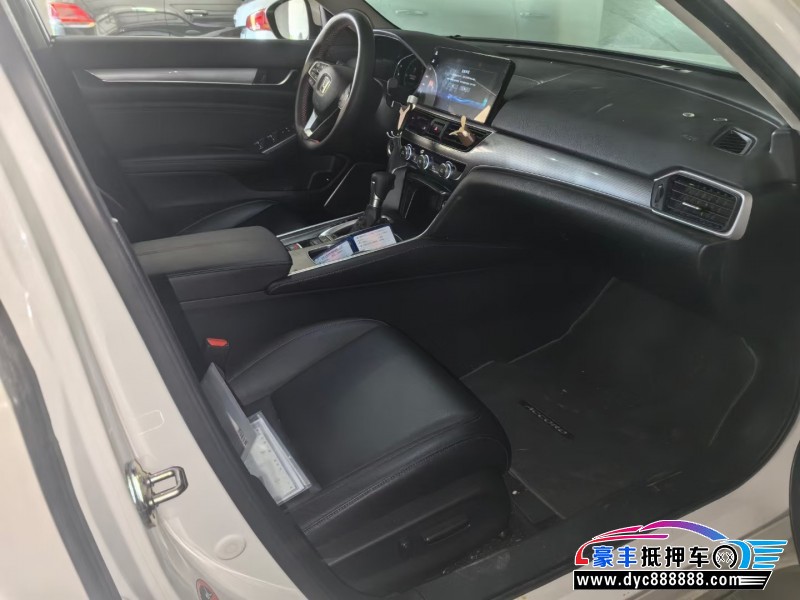 22年本田雅阁轿车抵押车出售