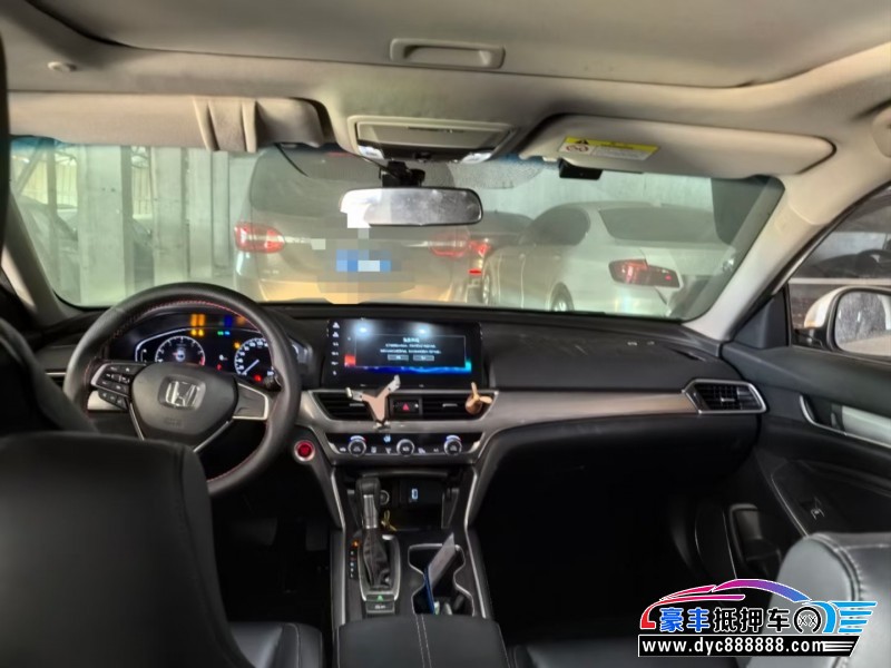 22年本田雅阁轿车抵押车出售