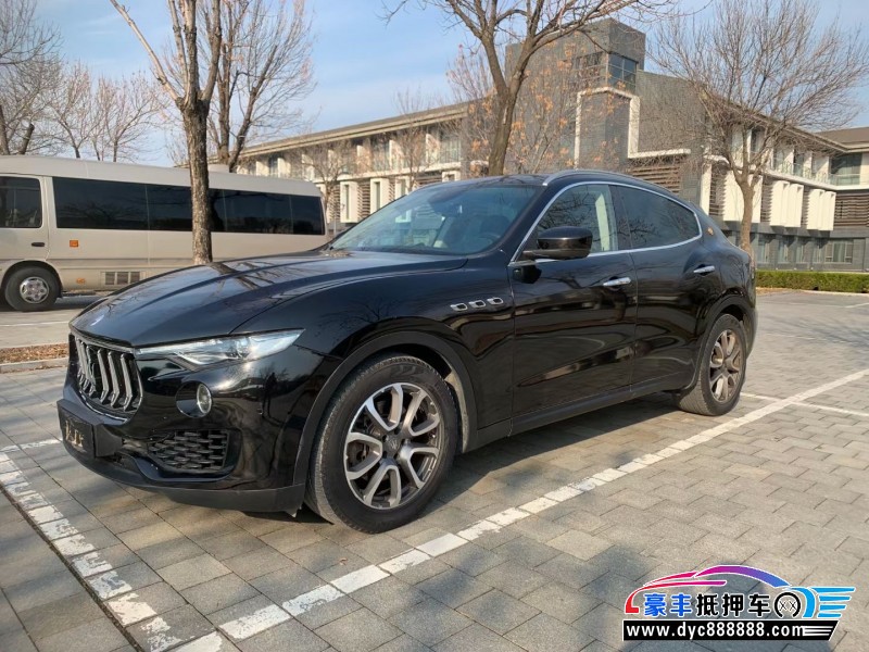 18年玛莎拉蒂莱万特轿车抵押车出售