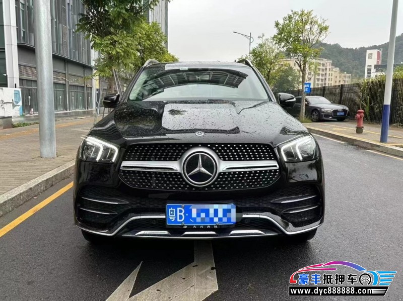20年奔驰GLE轿车抵押车出售