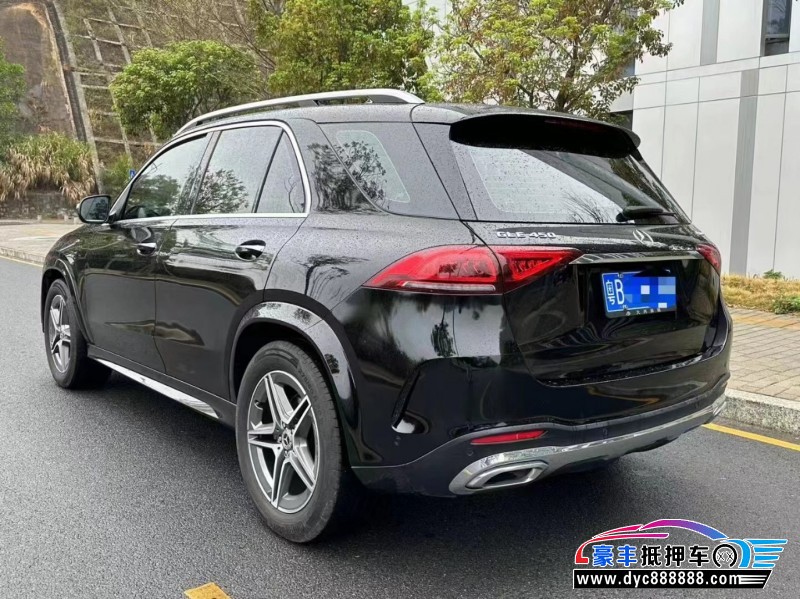 20年奔驰GLE轿车抵押车出售