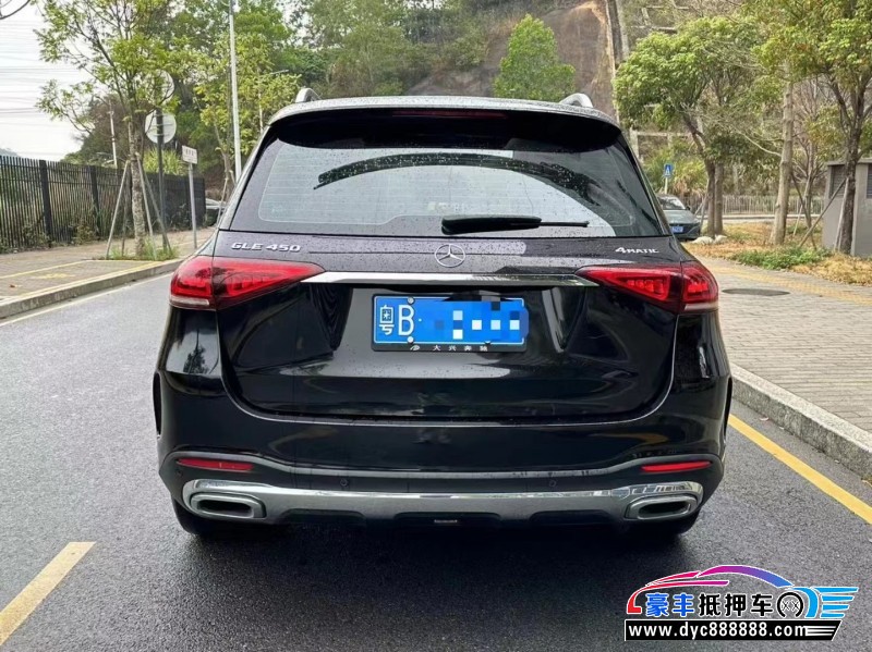 20年奔驰GLE轿车抵押车出售