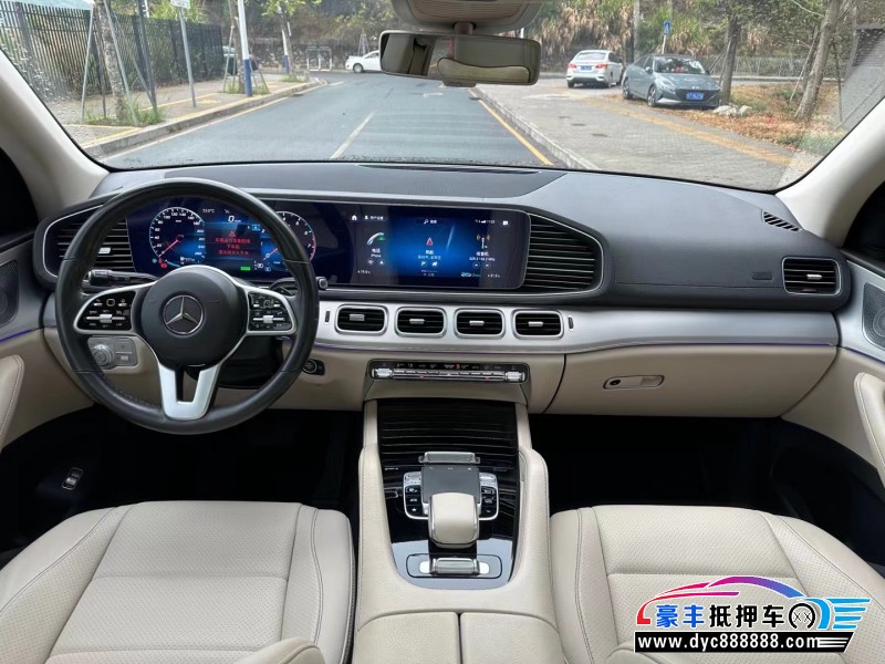 20年奔驰GLE轿车抵押车出售