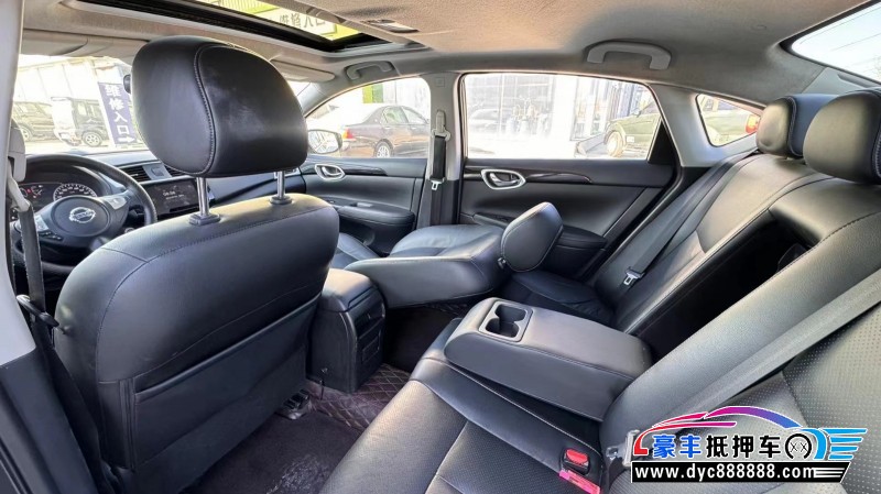 19年日产轩逸轿车抵押车出售