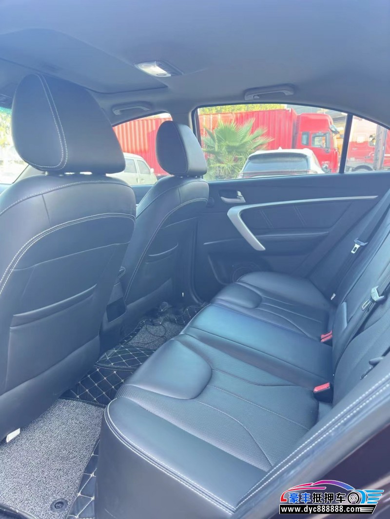 18年吉利帝豪轿车抵押车出售