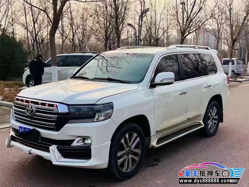 16年丰田兰德酷路泽（陆巡）轿车抵押车出售