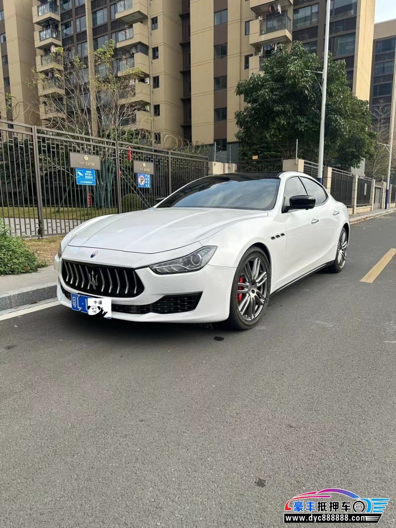 14年玛莎拉蒂Ghibli轿车抵押车出售