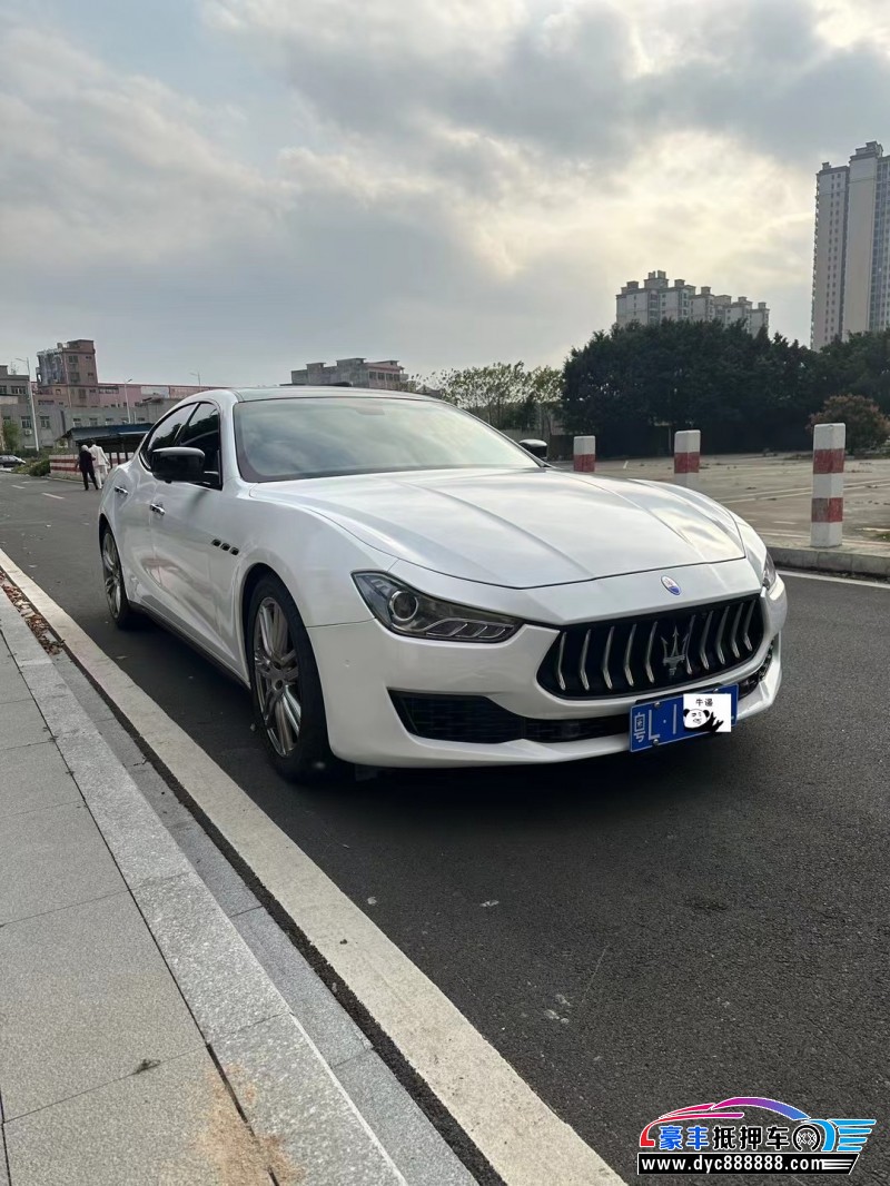 14年玛莎拉蒂Ghibli轿车抵押车出售