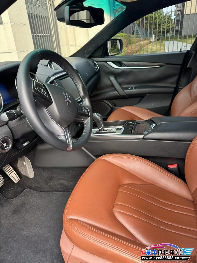 14年玛莎拉蒂Ghibli轿车抵押车出售