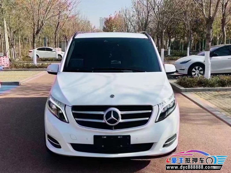 20年奔驰V轿车抵押车出售