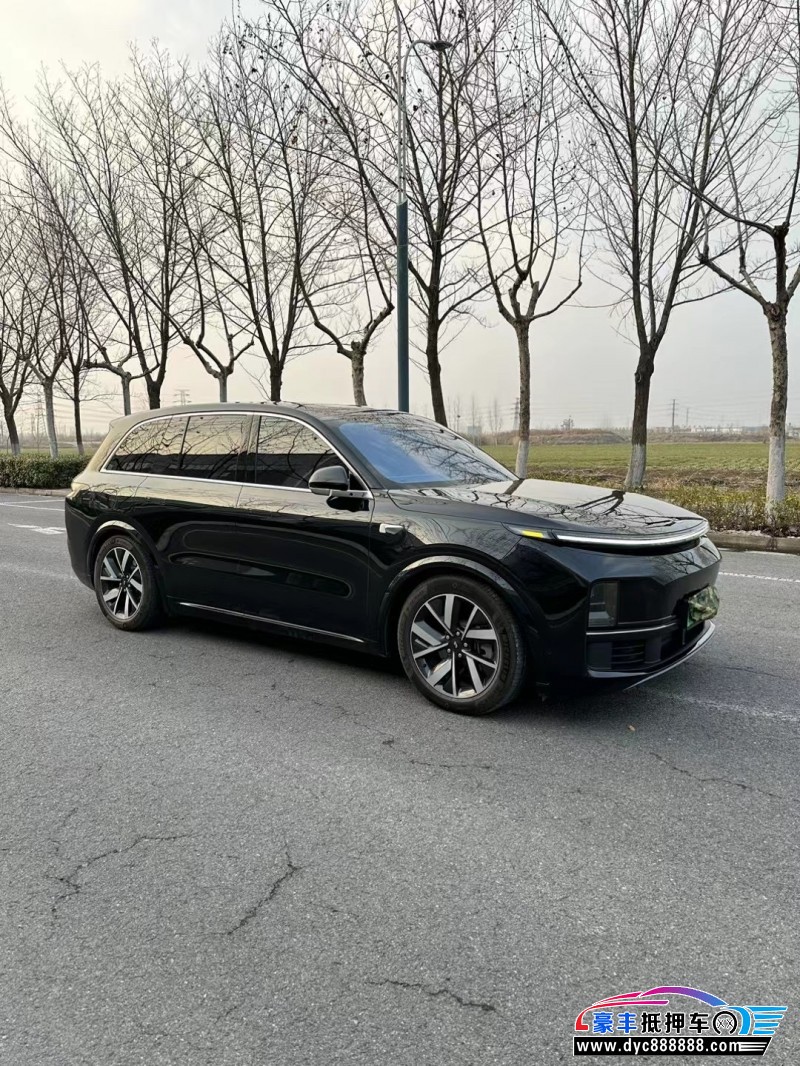 23年理想L8SUV抵押车出售