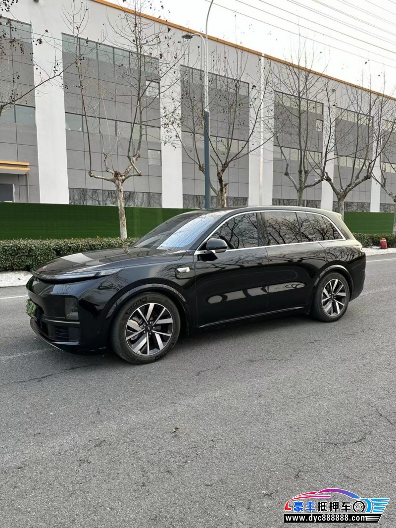 23年理想L8SUV抵押车出售