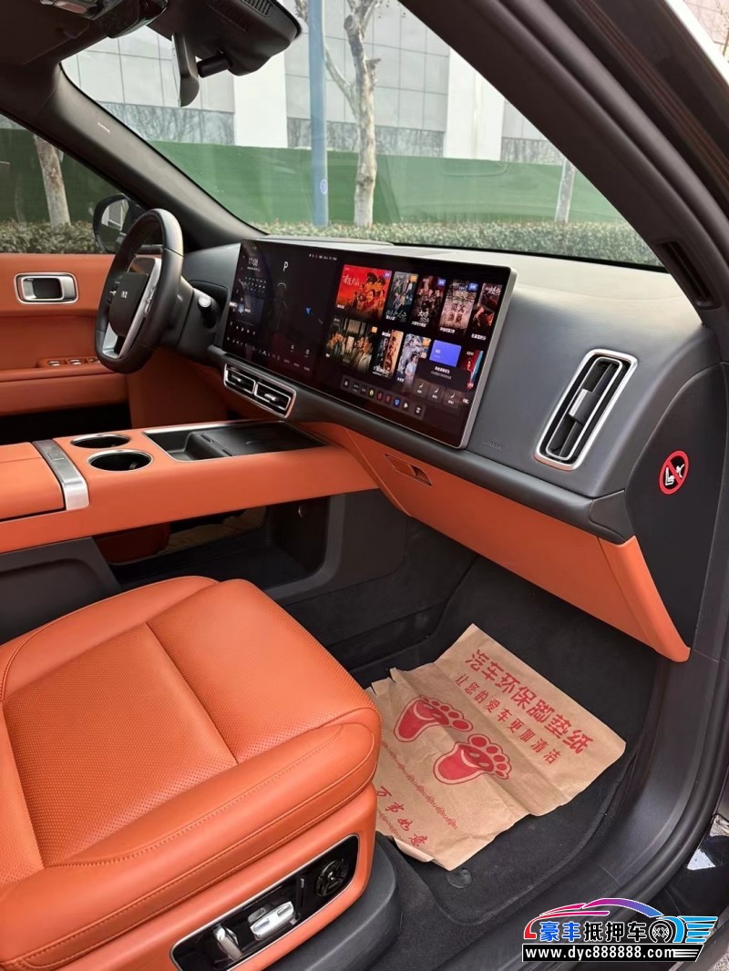 23年理想L8SUV抵押车出售