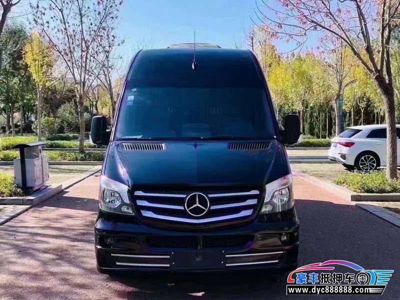 16年奔驰斯宾特轿车抵押车出售