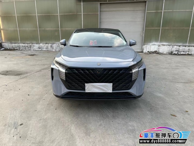 22年奔驰威霆SUV抵押车出售