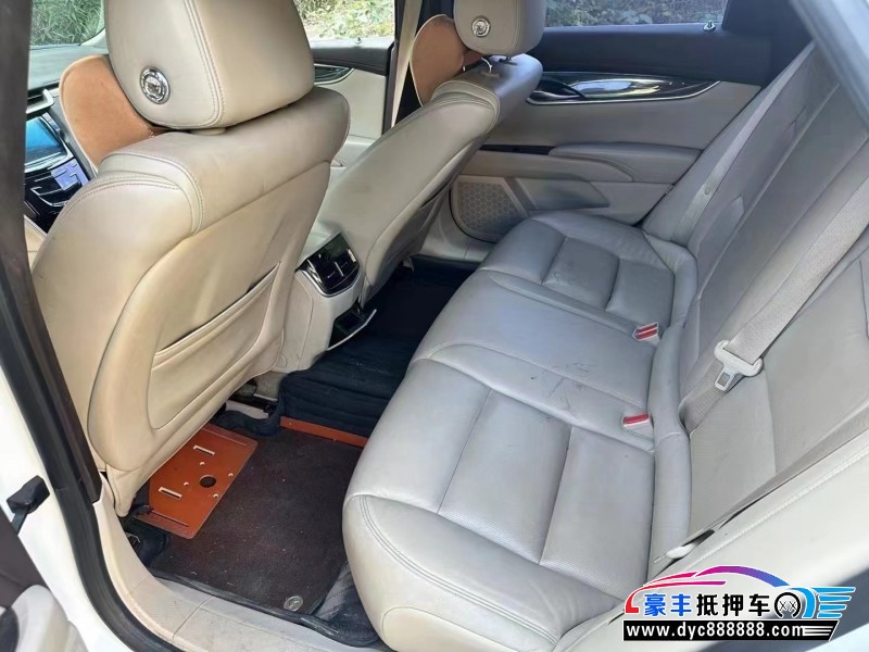 17年凯迪拉克XTS轿车抵押车出售