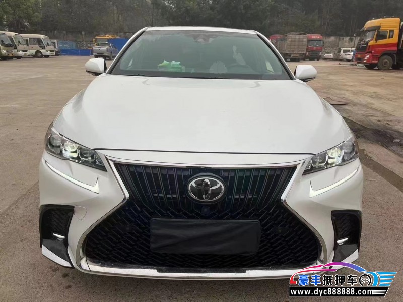 22年丰田亚洲龙轿车抵押车出售