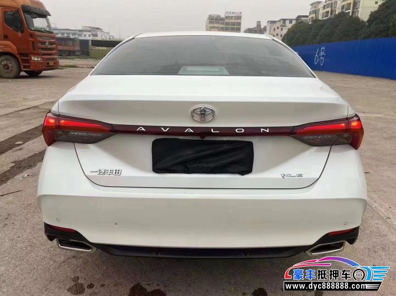 22年丰田亚洲龙轿车抵押车出售